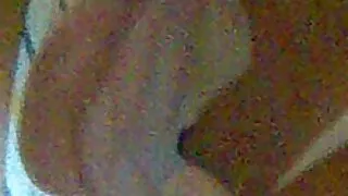 Oral fun kanggo pasangan enom panas
