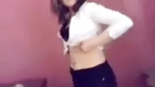 Bocah-bocah wadon lan wong lanang lagi jinis