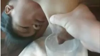 Penetrasi kaping pindho karo asu enom ing pesta