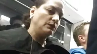 Iku dawa banget kanggo dheweke twat