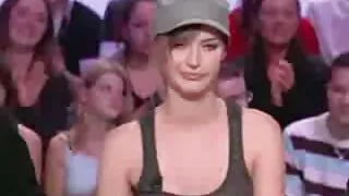 Nyenyet ayu ngagem tendhangan kanggo amben