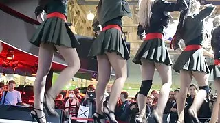 pasangan enom gadhah jinis ing ngarepe kamera