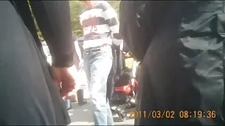 Jero bukkake saka cute gendakan lan handjob