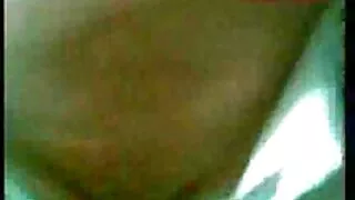 Kontol antarane dheweke susu
